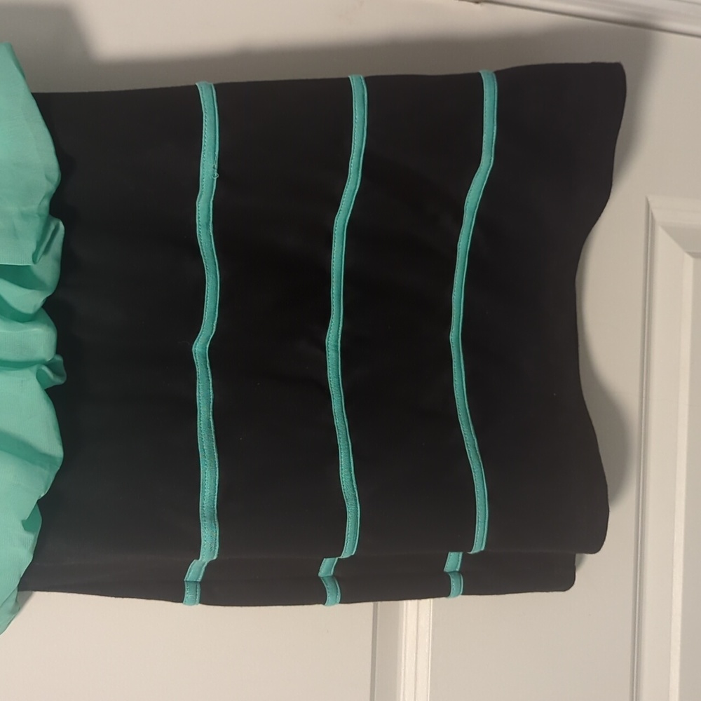 Cocktail Dress - Picture 3 of 5